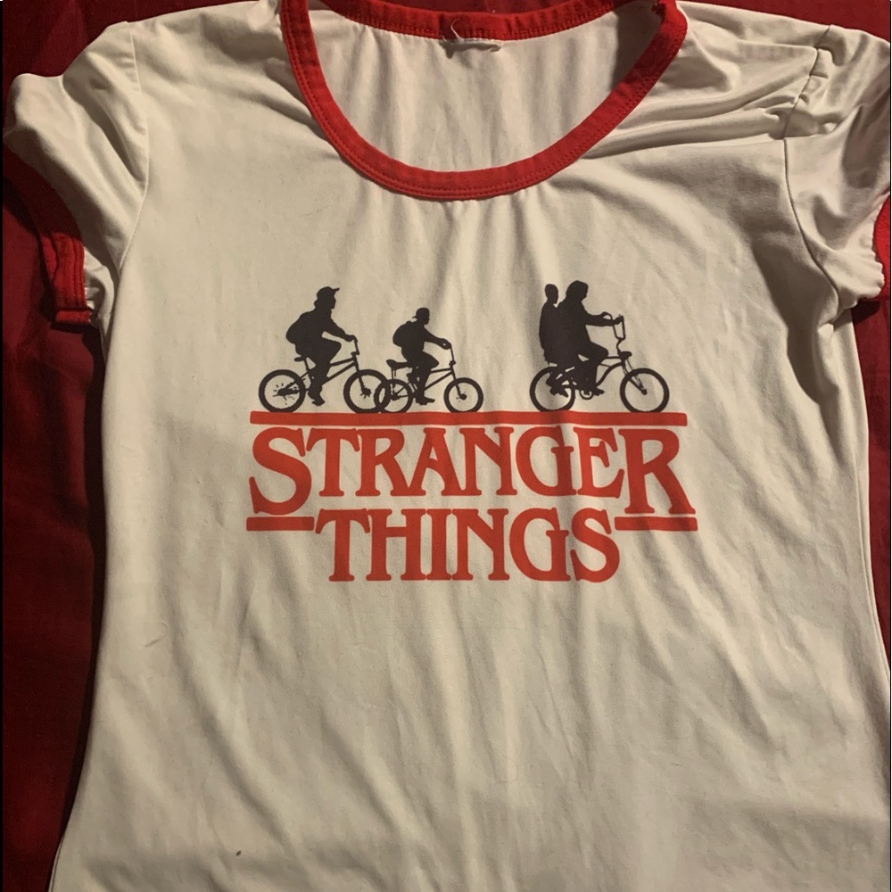 Women’s XS “Stranger Things” shortsleeved tees.